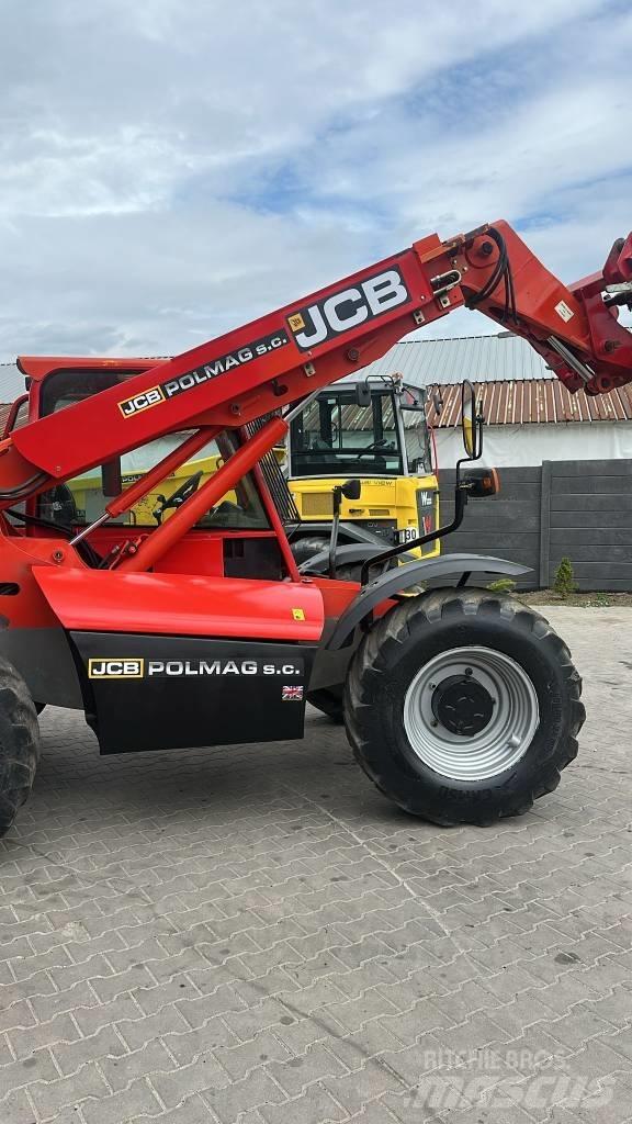 JCB 528-70 Телескопічні навантажувачі