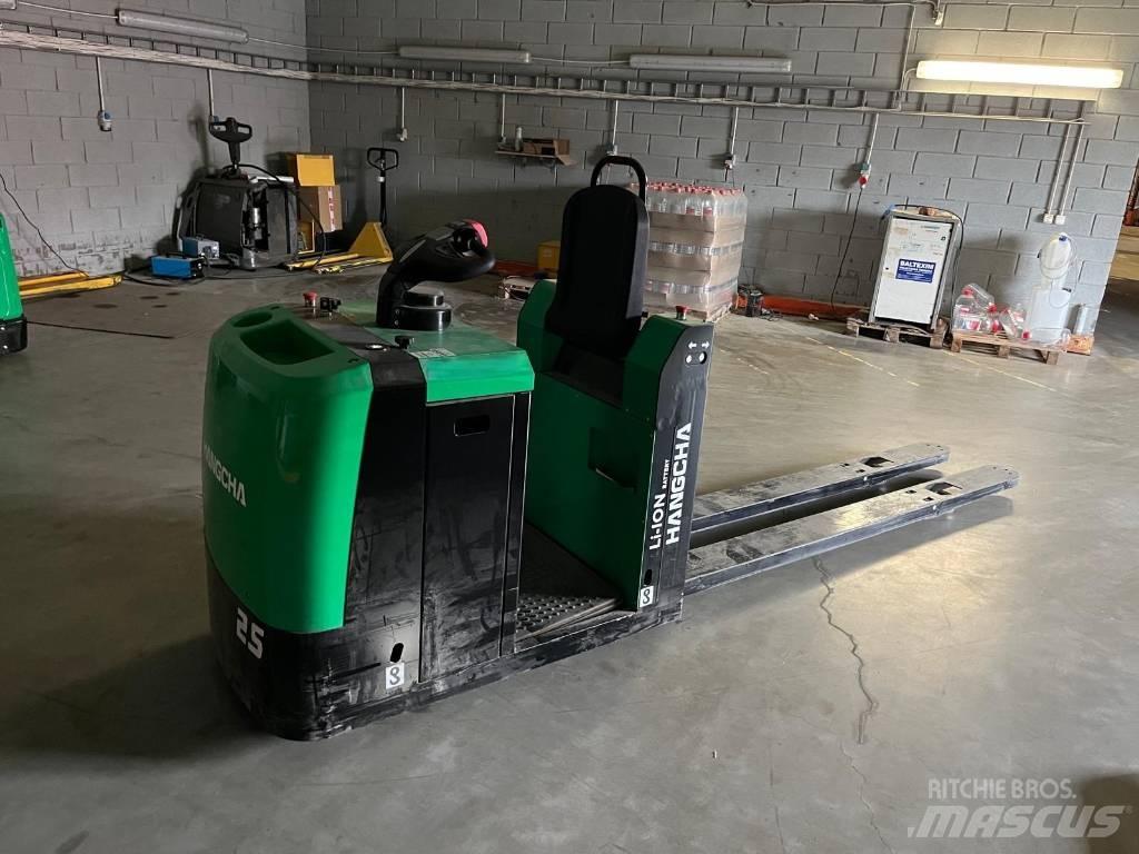 Hangcha CJD25-AC2-L Підбирачі замовлень з нижніх ярусів