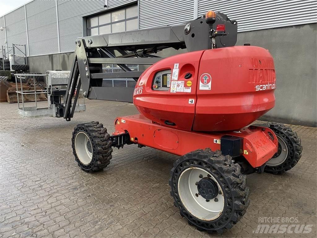 Manitou 160ATJ RC Колінчаті підйомники