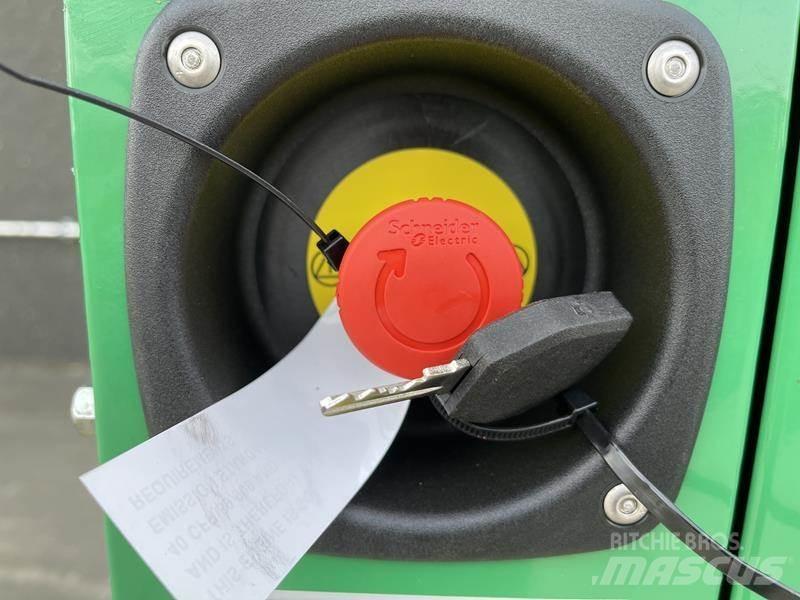 CAT DE 65 E 3 Дизельні генератори