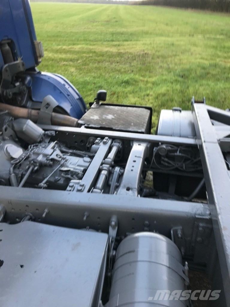 Scania g 124 400 Контейнеровози