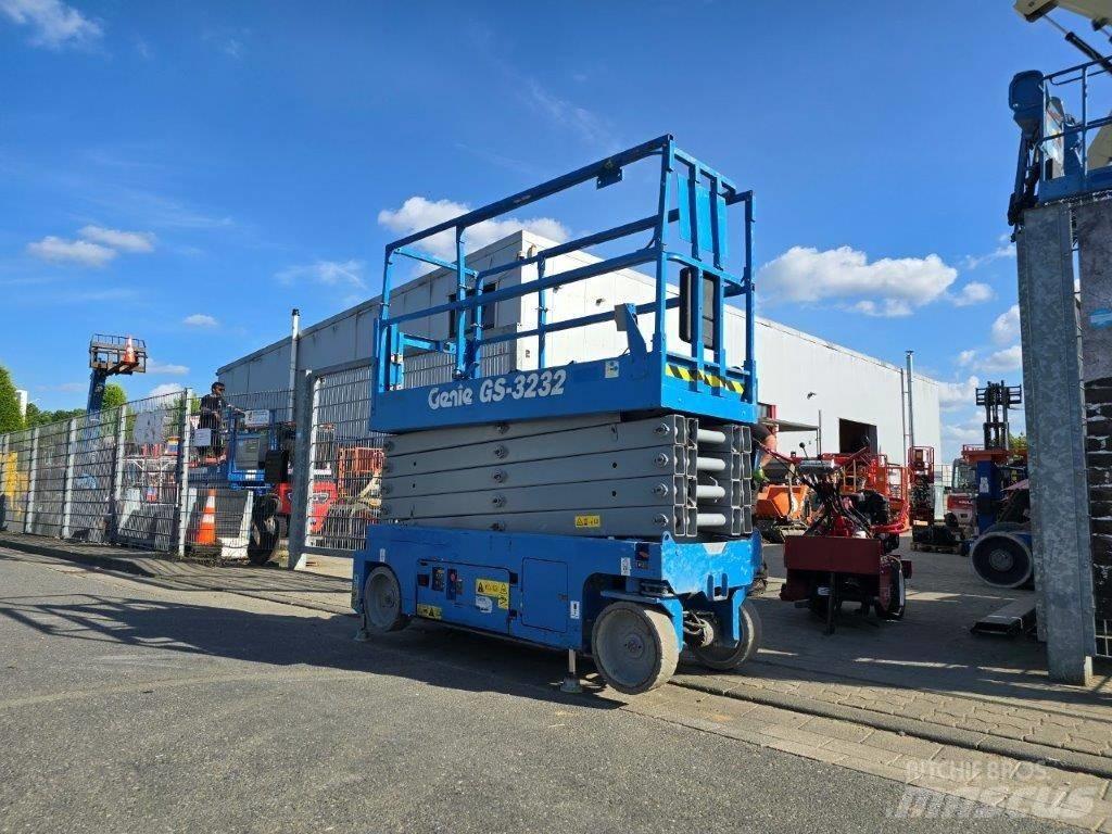 Genie GS 3232 Підйомники-ножиці
