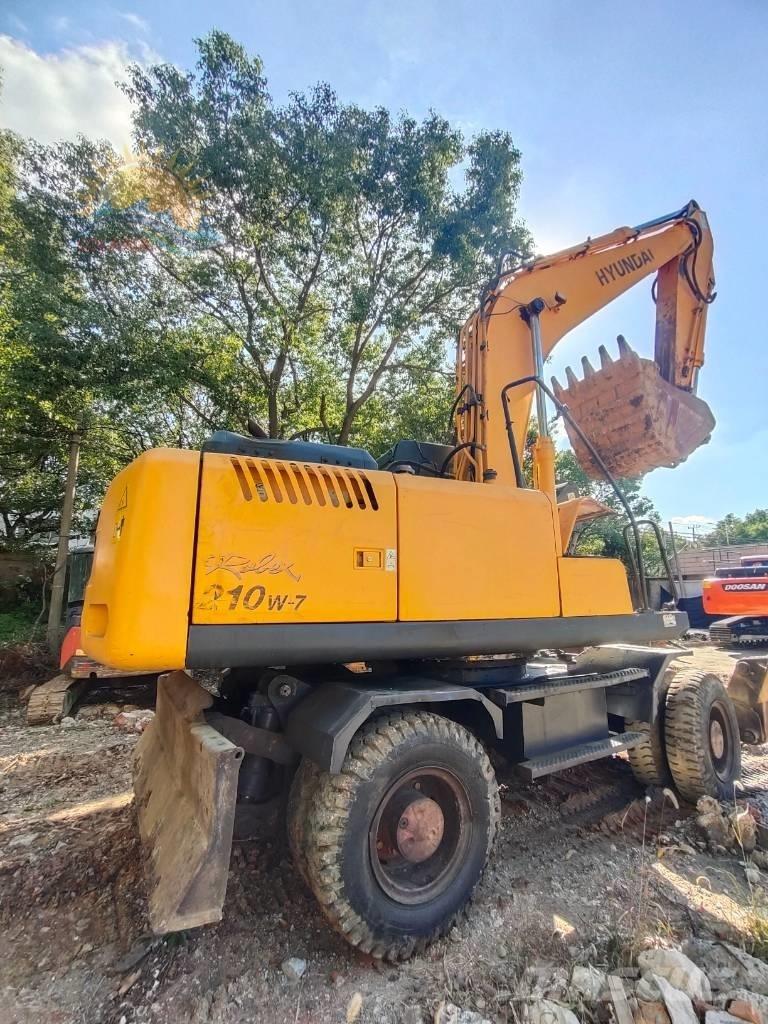 Hyundai Robex 210w-7 Гусеничні екскаватори