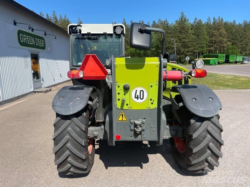 CLAAS 7035 Телескопічні навантажувачі