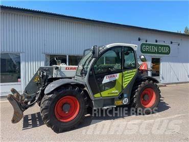CLAAS 7035 Телескопічні навантажувачі