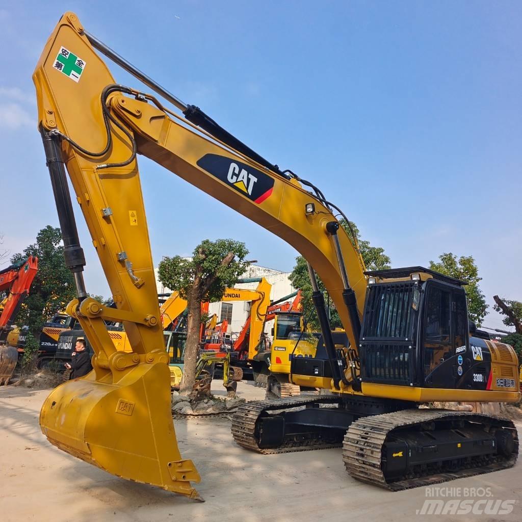 CAT 330D2L Гусеничні екскаватори