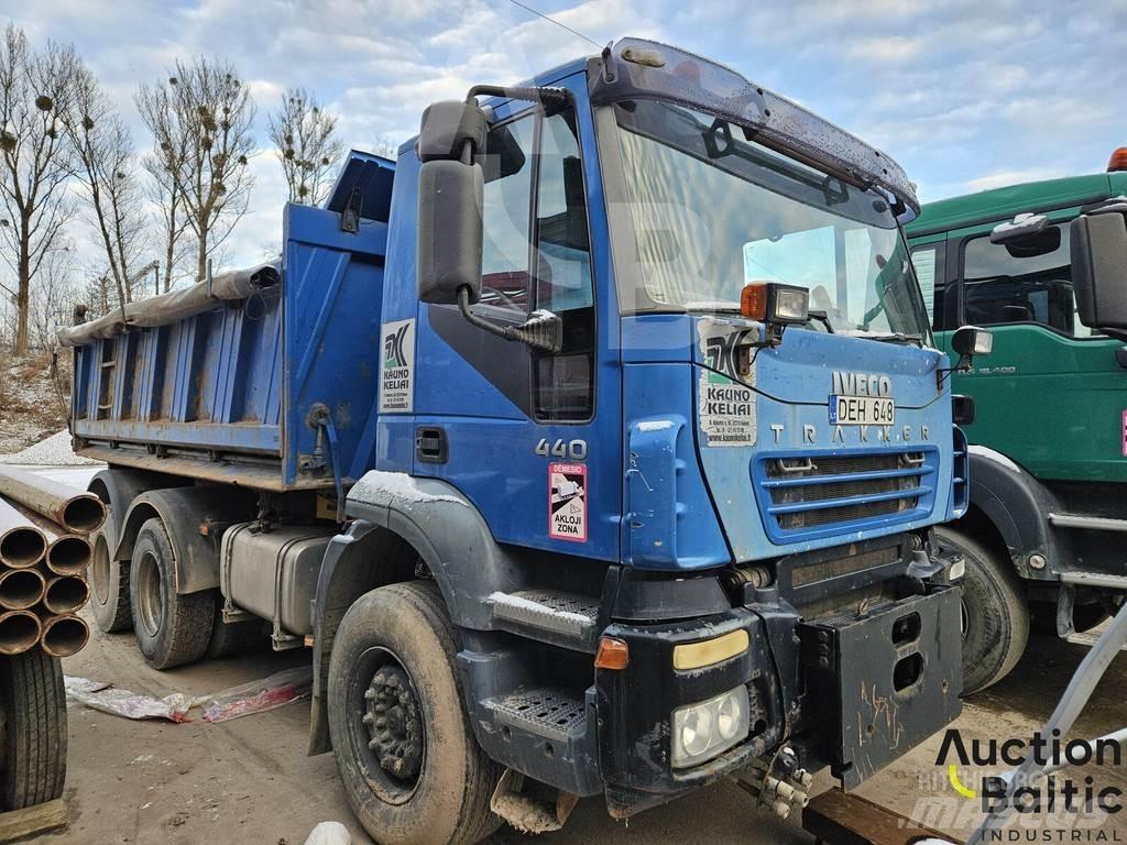 Iveco 260 E44 Самоскиди