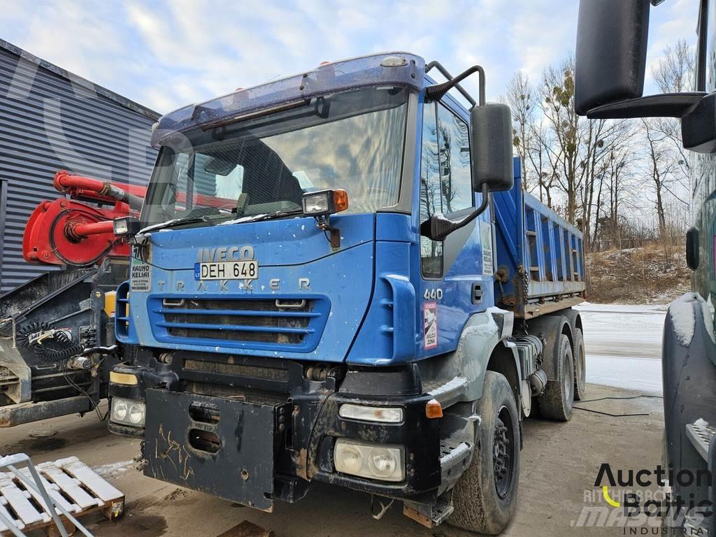 Iveco 260 E44 Самоскиди