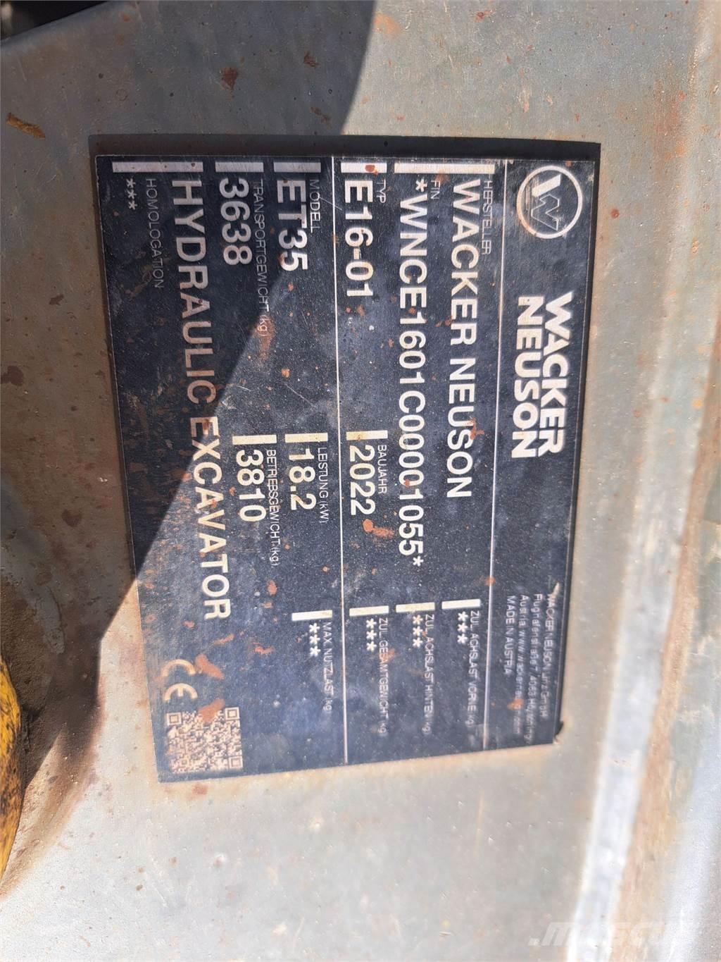 Wacker Neuson ET35 Гусеничні екскаватори