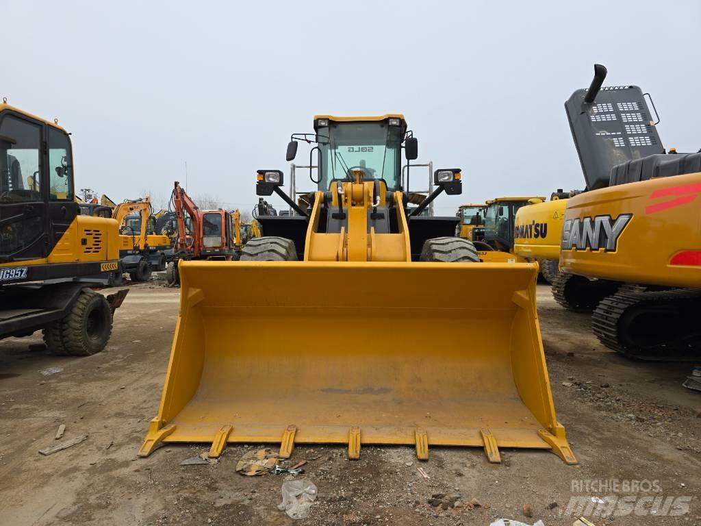 SDLG LG 956 L Фронтальні навантажувачі