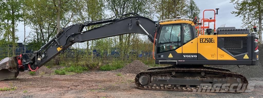 Volvo EC 250 EL Гусеничні екскаватори