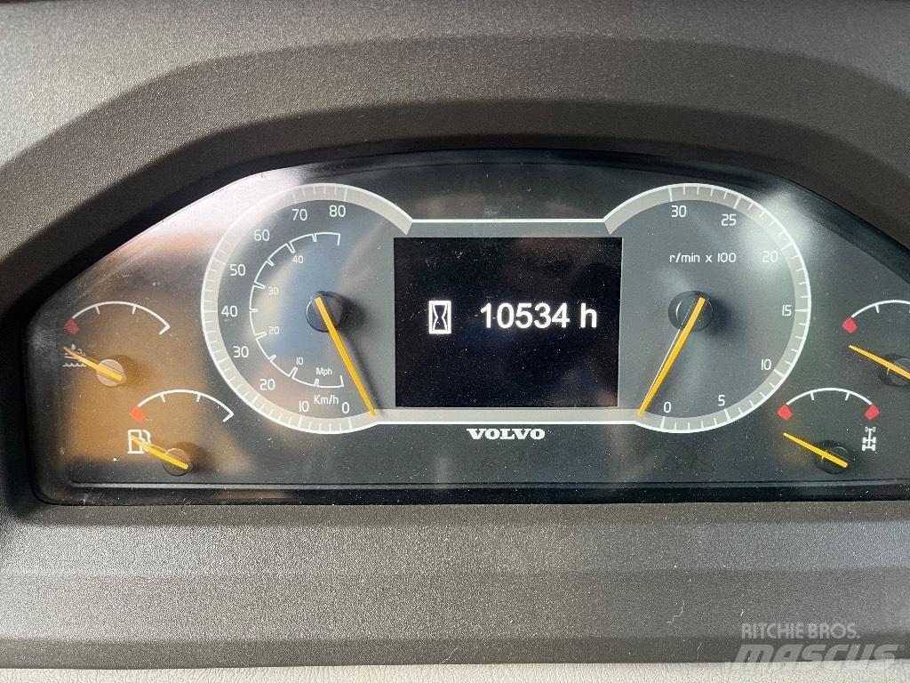 Volvo A 30 G Зчленовані самоскиди