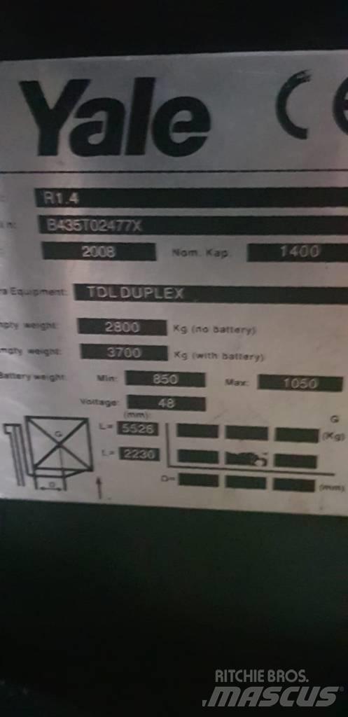Yale MR14 Річ-трак із високим підйомом