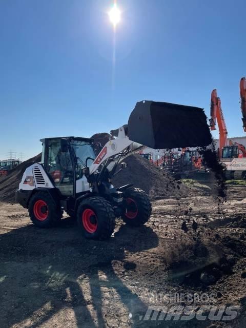 Bobcat L85 Фронтальні навантажувачі