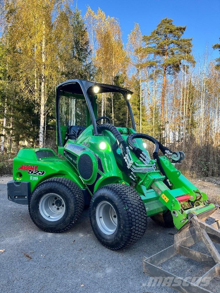 Avant 523 Міні-навантажувачі