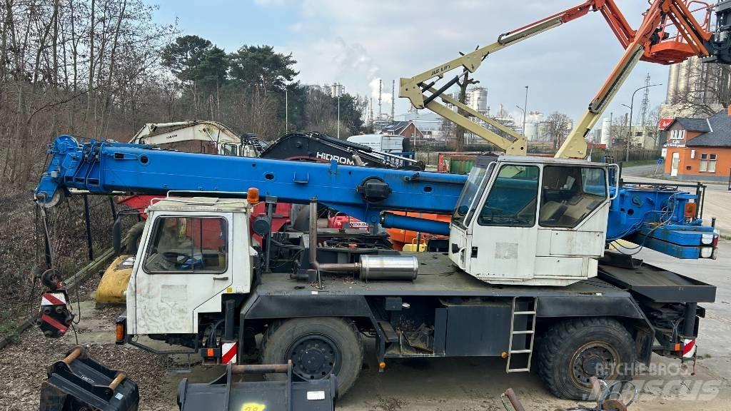 Liebherr LTM 1025 автокрани