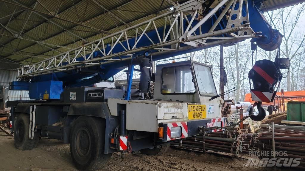 Liebherr LTM 1025 автокрани