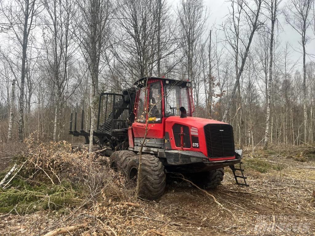 Komatsu 875 Форвардери