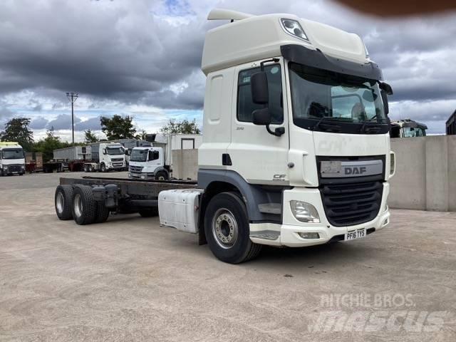 DAF CF 370 Шасі з кабіною