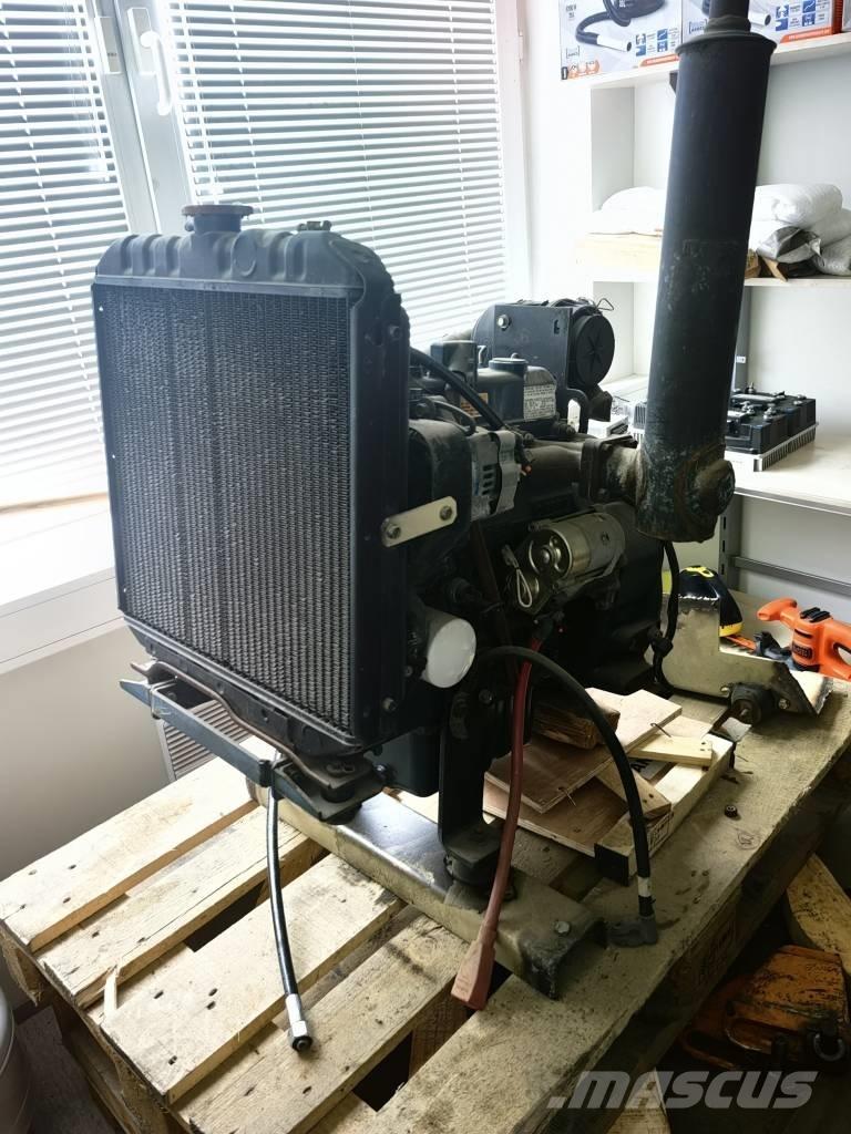 Kubota D905, D902 Двигуни
