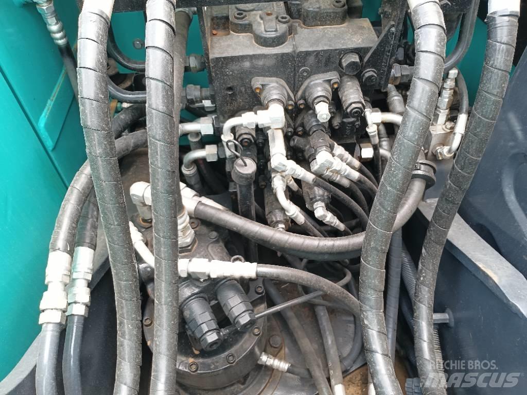 Kobelco SK 140 Гусеничні екскаватори