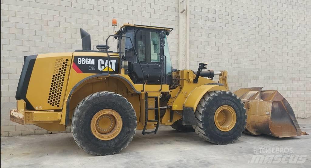 CAT 966MXE Фронтальні навантажувачі