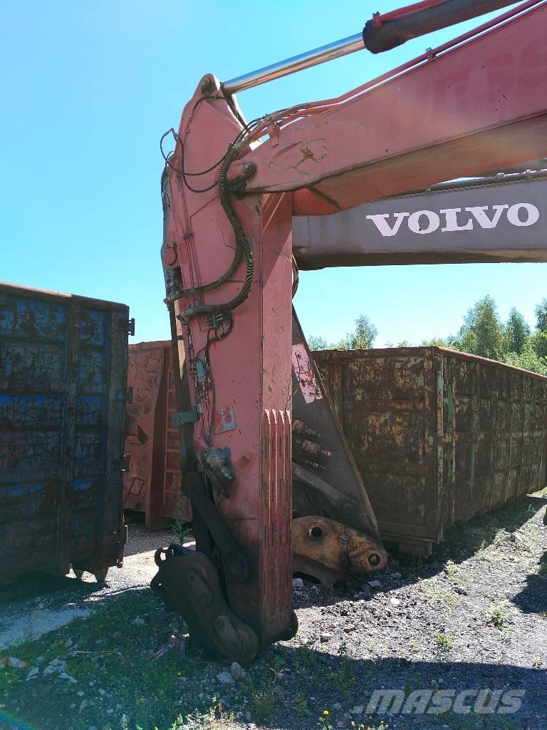 Volvo EC 290 C Гусеничні екскаватори