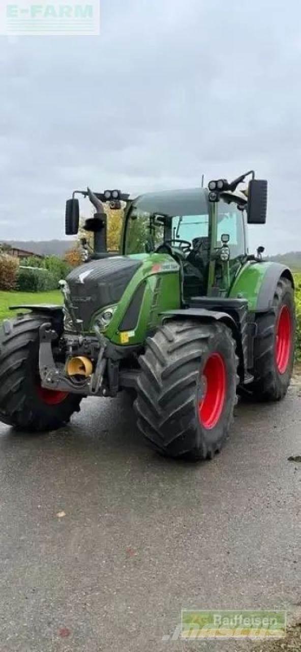 Fendt 724 vario Трактори