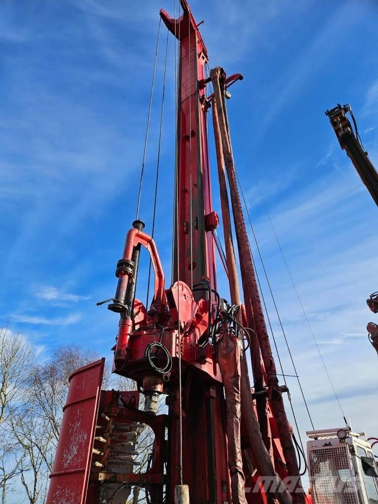 Soilmec R312 /200 Стаціонарні бурові установки