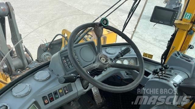 Volvo L 90 Фронтальні навантажувачі