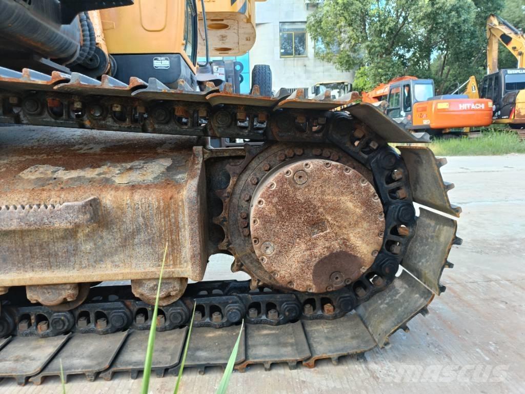 Hyundai R220LC-9 Гусеничні екскаватори