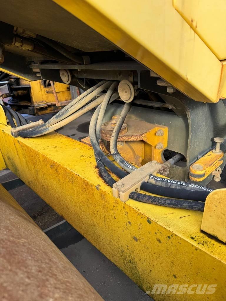 Bomag D177D-3 Грунтові котки