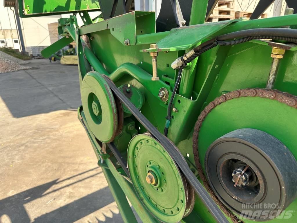 John Deere T 660 Зернозбиральні комбайни
