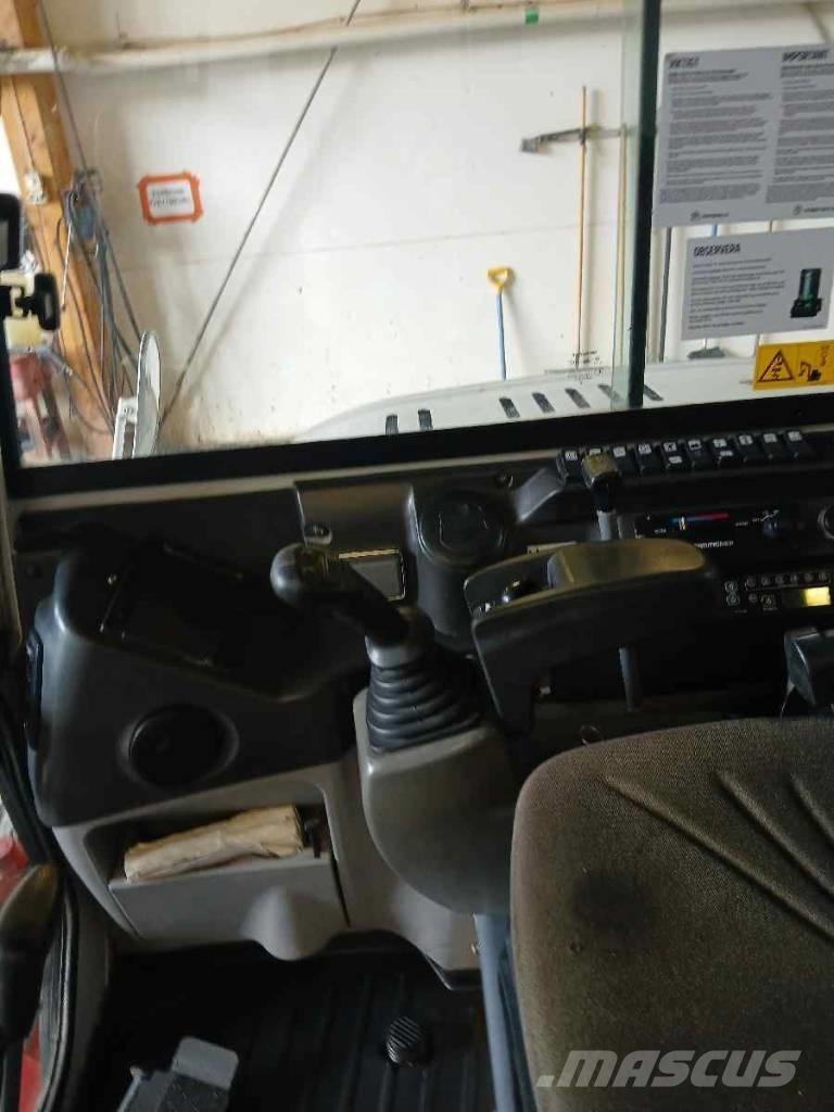 Takeuchi TB 260 Міні-екскаватори < 7т