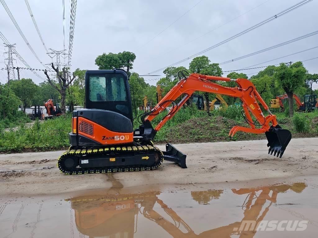 Hitachi ZX 50 U-3 Міні-екскаватори < 7т