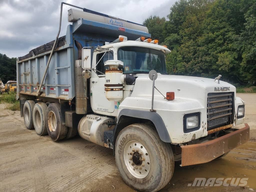 Mack RD688s Самоскиди
