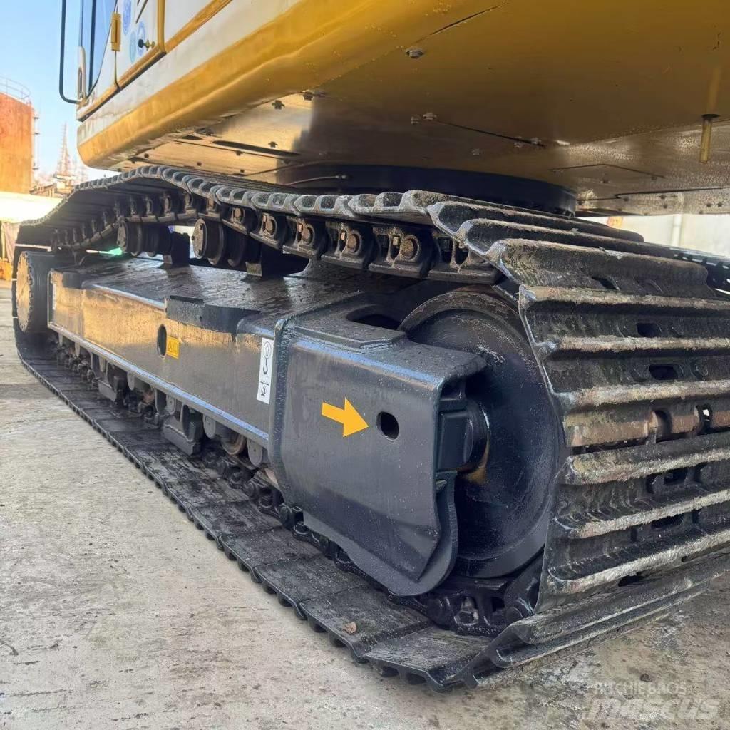 Komatsu PC 300 Гусеничні екскаватори