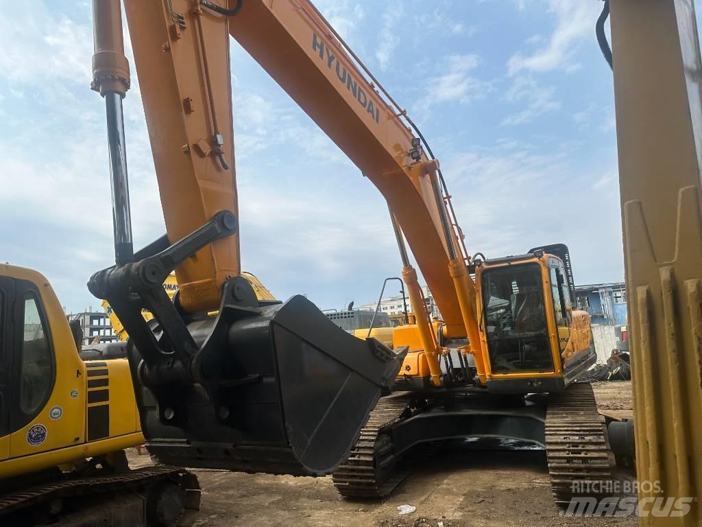 Hyundai 330-9S Гусеничні екскаватори