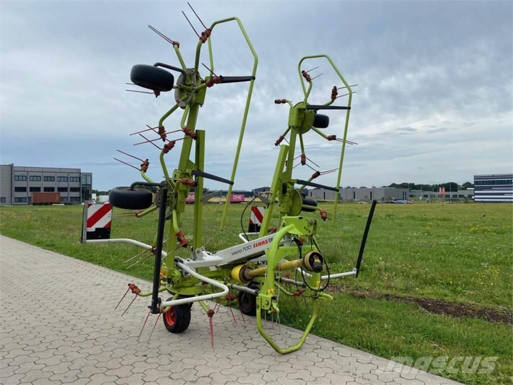 CLAAS VOLTO 700 Граблі і сінозворушувачі