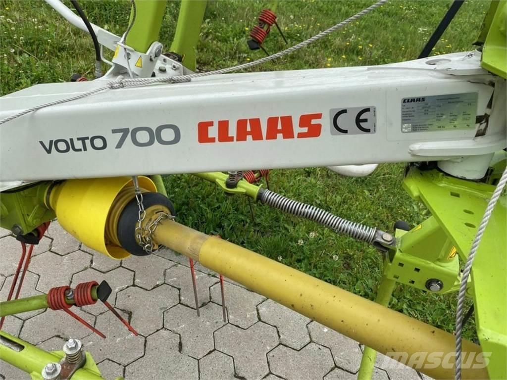 CLAAS VOLTO 700 Граблі і сінозворушувачі