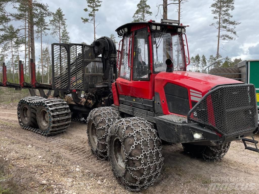 Komatsu 895 Форвардери