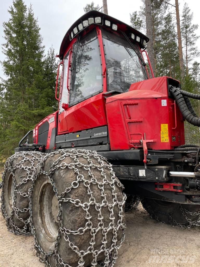 Komatsu 895 Форвардери