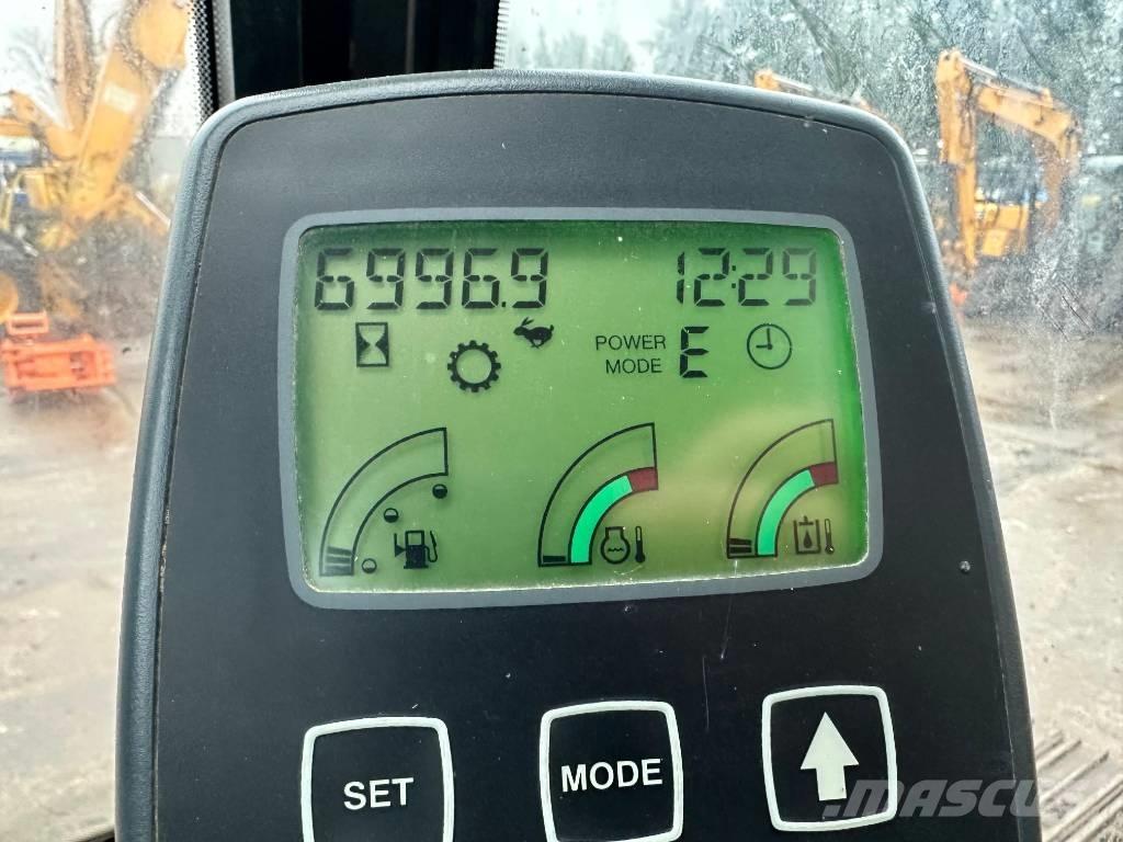 JCB JZ 255 LC Гусеничні екскаватори