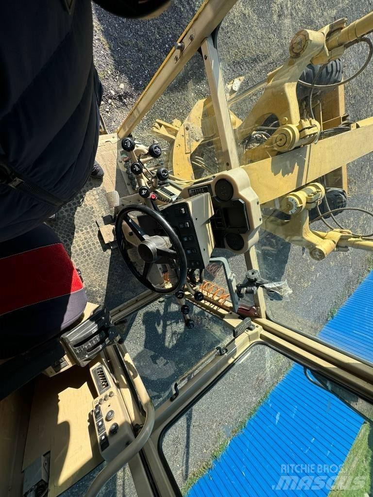 CAT 140 H Грейдери
