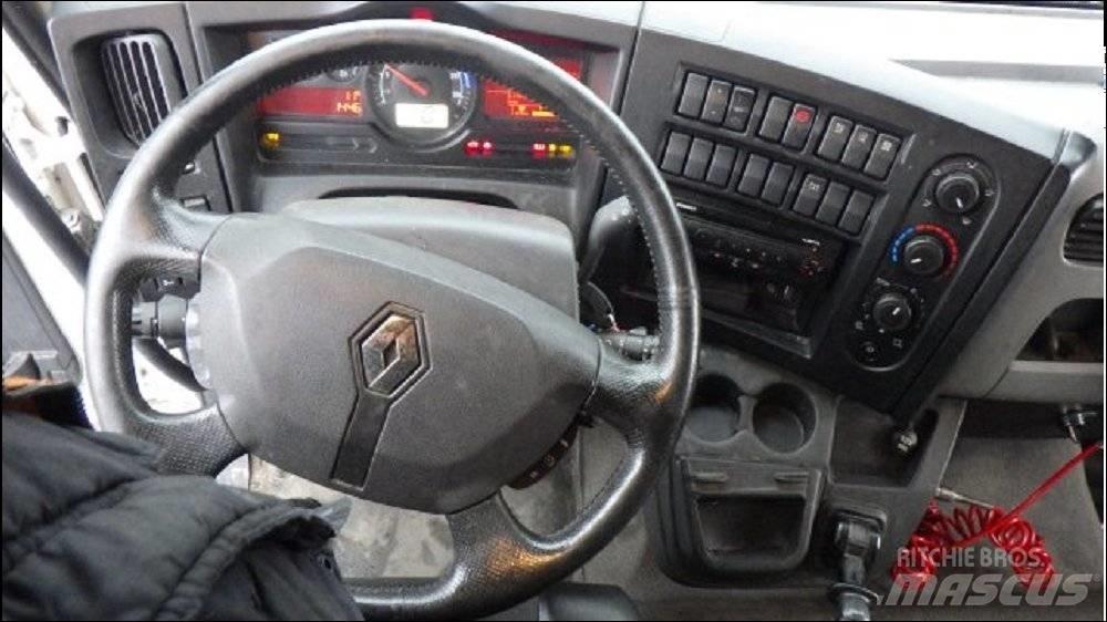 Renault D 210 Вантажівки для доставки напоїв