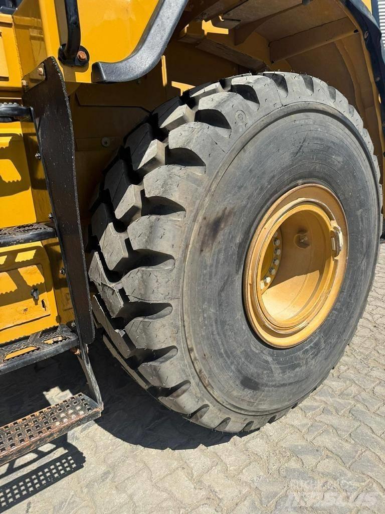 CAT 966 K Фронтальні навантажувачі