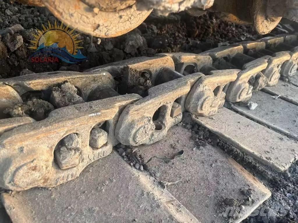 Hyundai Robex 215-7 Гусеничні екскаватори