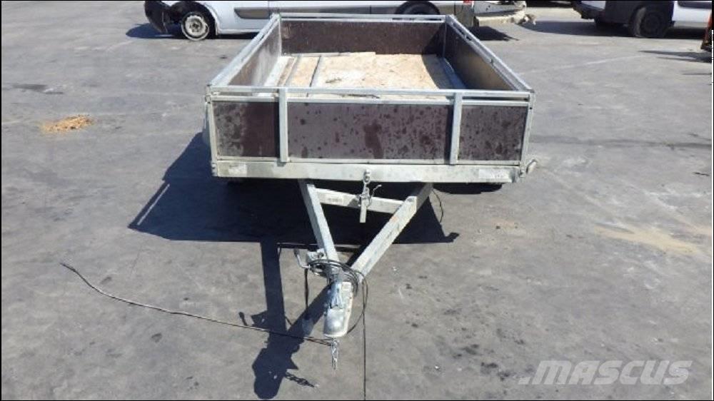  TRIGANO B05256 Легкі причепи