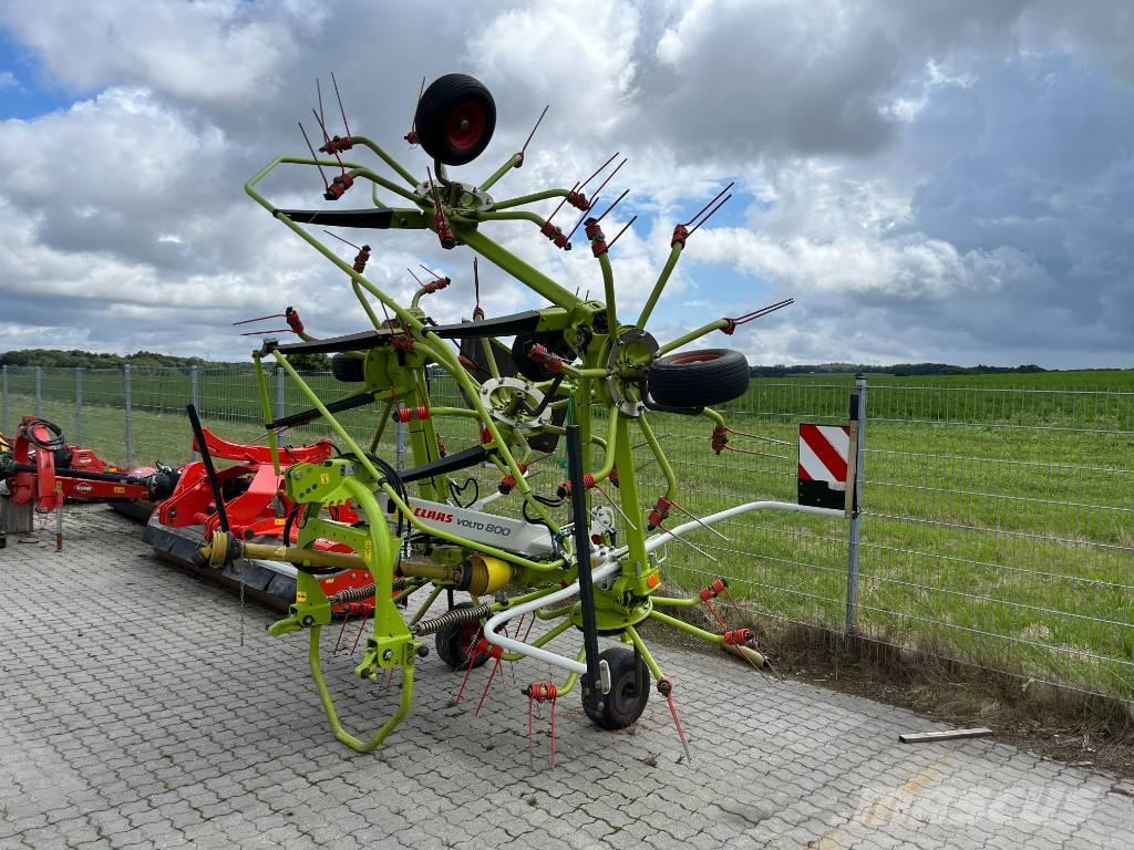 CLAAS Volto 800 Граблі і сінозворушувачі