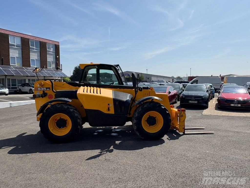 JCB 535-95 Телескопічні навантажувачі